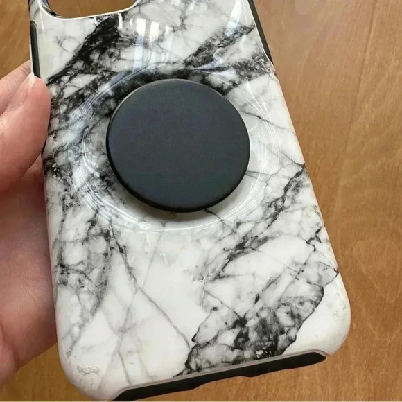 OtterBox x PopSocket iPhone 9 Pro Phone Case, Marble Pattern, Black/White - Picture 6 of 15
